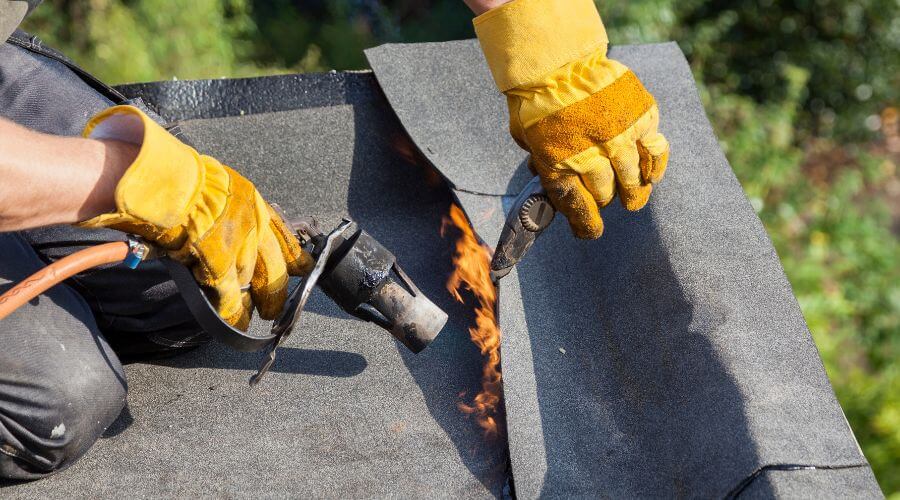 Professional flood damage restoration services in Catano, PR